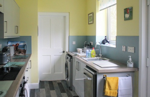 St Fillans Cottage | 2 bedroom accommodation in St Fillans, near Crieff