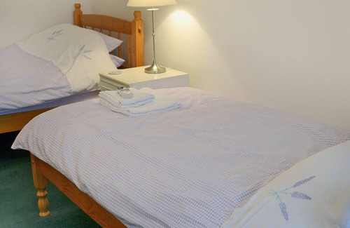 Woodfalls Cottage | 2 bedroom accommodation in Downton