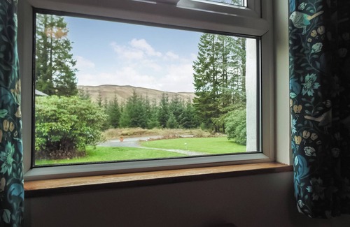 Killin Cottage | 2 bedroom accommodation in Killin