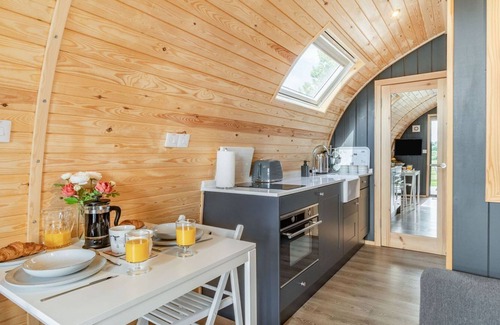 Thirsk Cottage | 2 bedroom accommodation in South Kilvington, near Thirsk
