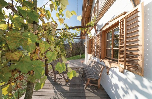Strem House | 2 bedroom accommodation in Strem