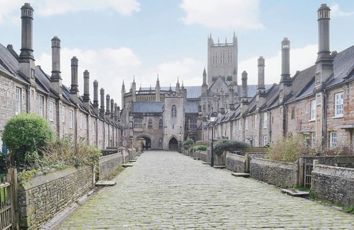 Wells Cottage | 2 bedroom accommodation in Westbury Sub Mendip, near Wells