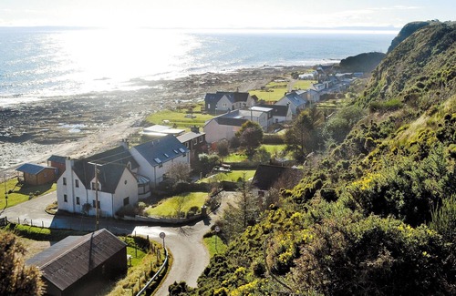 Tain Cottage | 2 bedroom accommodation in Rockfield, near Portmahomack