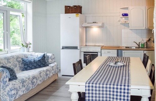 Tonsberg Apartment | 2 bedroom amazing apartment in Vear