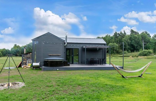 Somonino House | 2 bedroom amazing home in Poleczyno