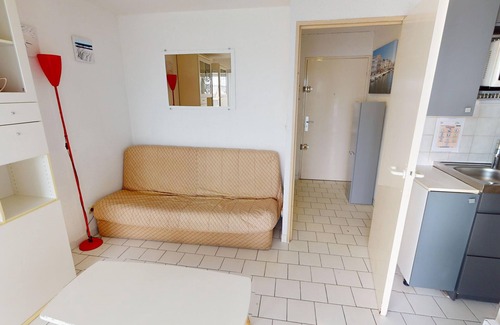 Frontignan Apartment | 2-bedroom apartment with terrace and parking in Frontignan Beach