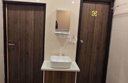 Vrindavan Apartment | 2-bedroom apartment in welcoming Vrindavan with AC, WiFi