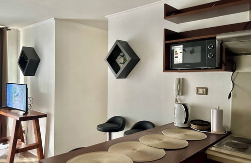 Downtown Santiago Apartment | 2-bedroom apartment in beautiful Santiago with WiFi, Carmen 616