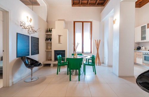 Ferrara Historic Centre Apartment | 2 Bedroom Apartment in Ferrara