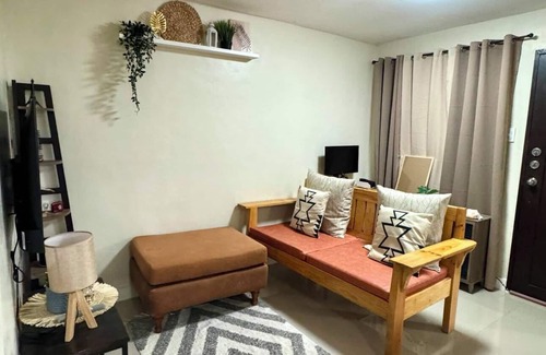 Antipolo Apartment | 2-bedroom apartment in Antipolo with WiFi, AC