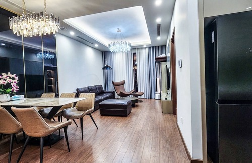 Tu Liem Apartment | 2-bedroom apartment in The matrix one