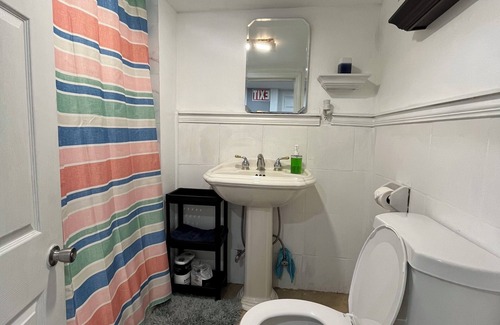 Hillside Apartment | 2-bedroom apartment near AirPort