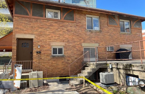 University District Apartment | 2-bedroom apartment very close to the OSU with WiFi and Parking included.