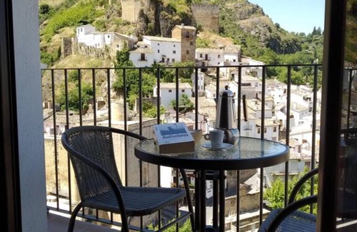 Cazorla House | 2 bedroom apartment with terrace