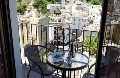 Cazorla House | 2 bedroom apartment with terrace