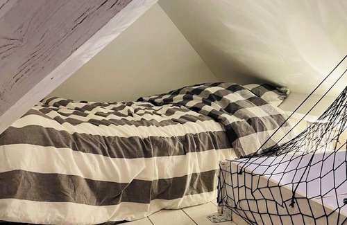 Montfort-l'Amaury Bed & Breakfast | 2 Bedroom Bed & breakfast in Montfort-l'Amaury