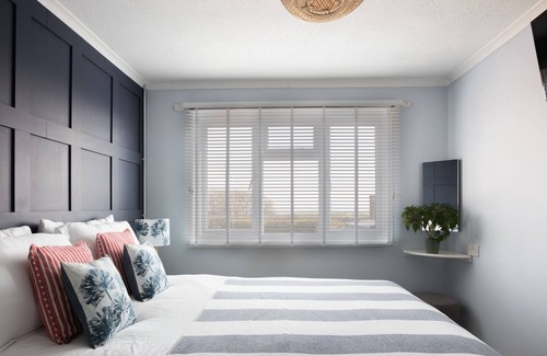 Malborough House | 2 Bedroom Coastal property 5 mins to beaches