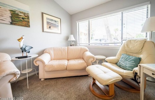 Indialantic Condo | 2 Bedroom Condo 431410 by Houzlet