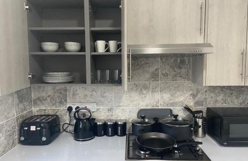 Highbury West Apartment | 2 Bedroom Flat in London