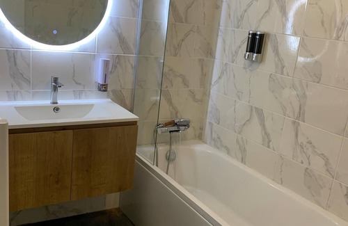 Broons House | 2-bedroom house for 2 to 4 people with jacuzzi