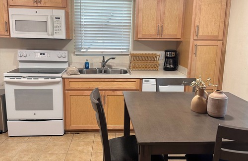 Foley House | 2-bedroom house in charming Foley with AC, WiFi. Relax and unwind