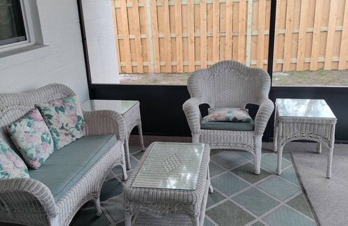 Englewood House | 2 Bedroom in Olde Englewood minutes from the beach with privacy fenced yard.