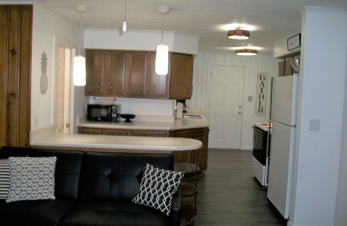 Delavan House | 2-bedroom lake house with WiFi, AC in fantastic Delavan Wi