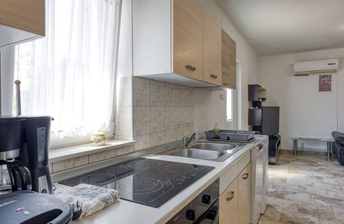 Veli Losinj Apartment | 2 bedroom lovely apartment in Veli Losinj