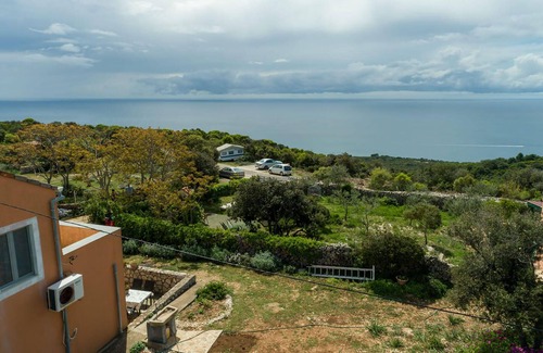 Veli Losinj Apartment | 2 bedroom lovely apartment in Veli Losinj