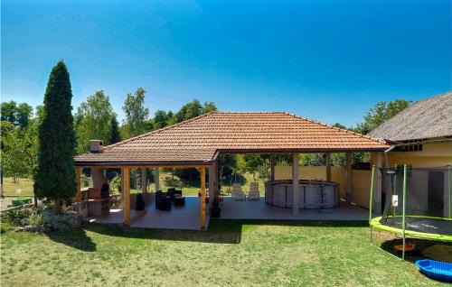 Duga Resa House | 2 Bedroom Lovely Home In Duga Resa