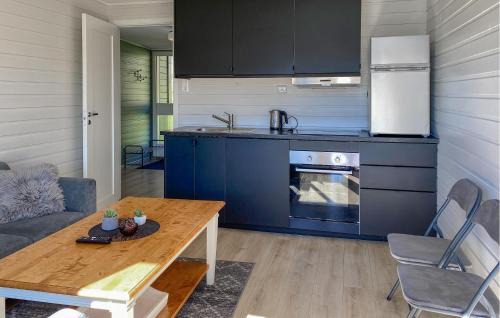 Ulstein Municipality House | 2 Bedroom Lovely Home In Ørsta