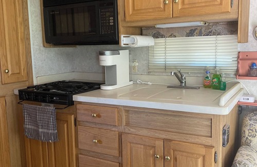 Pinnacle Peak House | 2-bedroom luxury RV in Tremendous Scottsdale with Saguaros