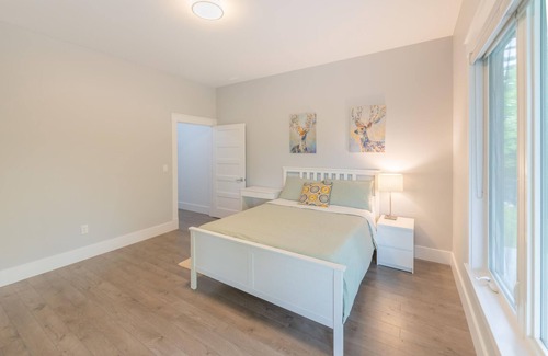 Halifax House | 2 bedroom newly basement suite