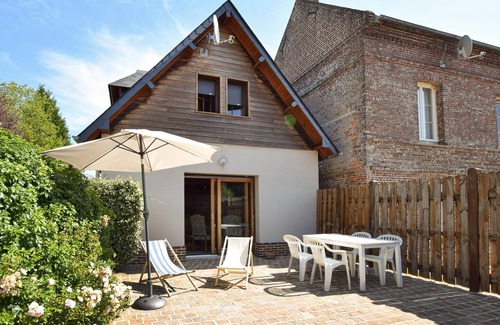 Le Bourg-Dun House | 2 bedroom nice home in Le Bourg-Dun