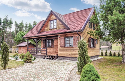 Lukta House | 2 bedroom nice home in Molza