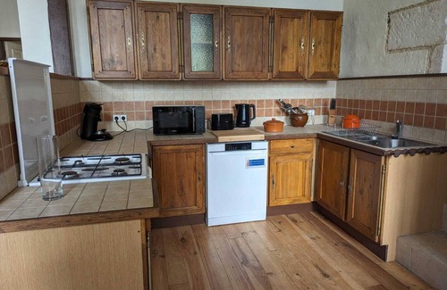 Chalais House | 2 Bedroom Private vacation home in Chalais