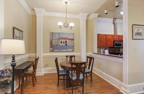 French Quarter Hotel | 2 Bedroom with 2 Bathroom New Orleans Suite with Kitchenette & Walkable Location