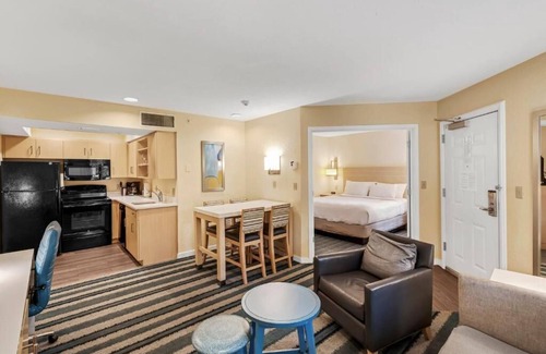 Malvern Apartment | 2 Bedroom x 2 Bathroom in Malvern, PA