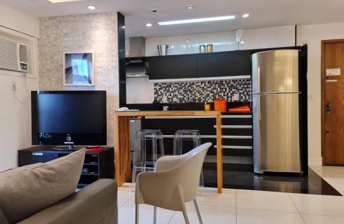 Ipanema Apartment | 2 bedrooms 2 baths apartment. 3 blocks from Ipanema beach. Prime location.