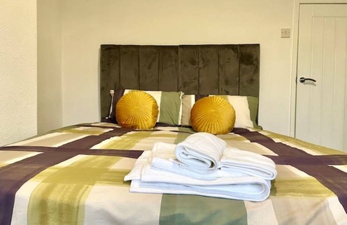 Curdworth Apartment | 2 bedrooms haven near NEC, Airport