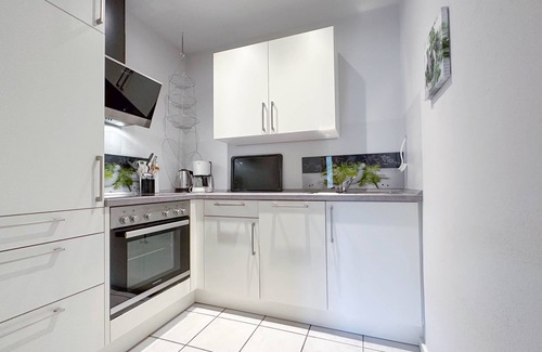 Trittenheim Apartment | 2 bedrooms with private bath and great balcony