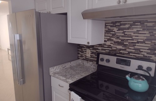 Daytona Beach Apartment | 2-beds apartment in quiet area in Daytona Beach with WiFi, Playground and more.