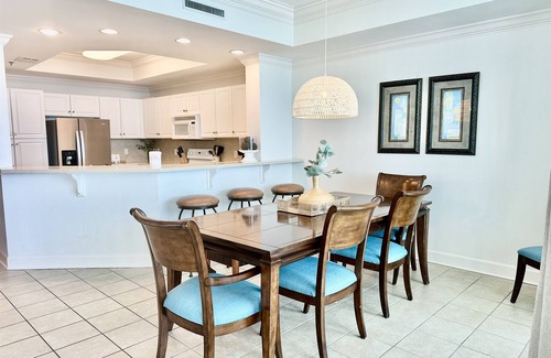 Ono Island Apartment | 2 BR/2.5 BA Condo on the 10th Floor! In Walking Distance to Flora Bama!
