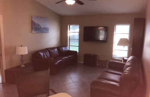 Venice House | 2 BR 2 Ba House Six Min to Manasota beach, close to town for the winter season