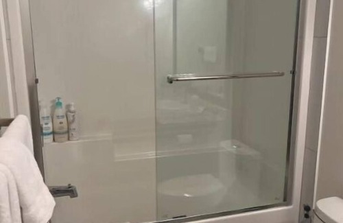 Kamloops House | 2 BR Guest suite near TRU