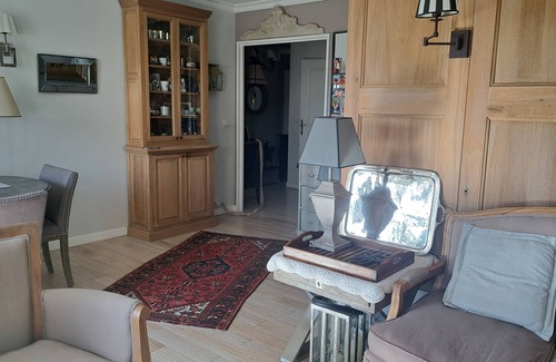 Bailly Apartment | 2 Chambre = Salle de Bain Dans Appartement Standing Proche IO Equitation Paris