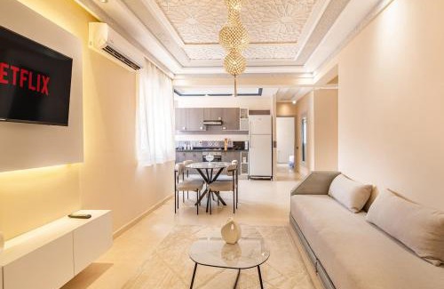Tassoultante Apartment | 2 chambres dans la ville rouge