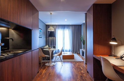 Santo Antonio Hotel | 2 Comfy Units at Altis Prime, Full Kitchens, Rooftop Sundeck, Onsite Jacuzzi!