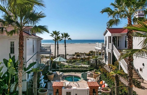 Coronado Apartment | 2 Connecting Suites at a 4.5⭐️ Hotel