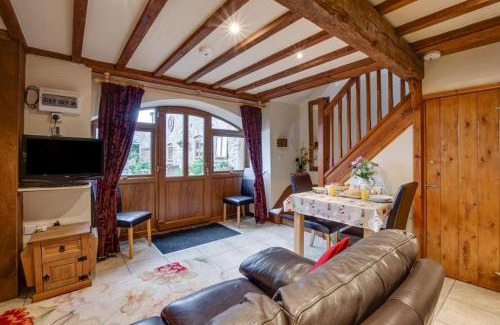 Rhyd-y-foel Apartment | 2 Dolwen Farm Shop
